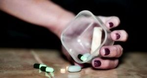 خودکشی زن متاهل بعد از ازدواج دوست‌پسرش
