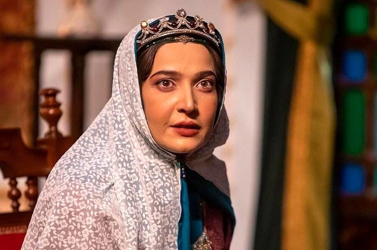 الهام نامی متفاوت ترین چهره اش را نشان داد/ ببینید