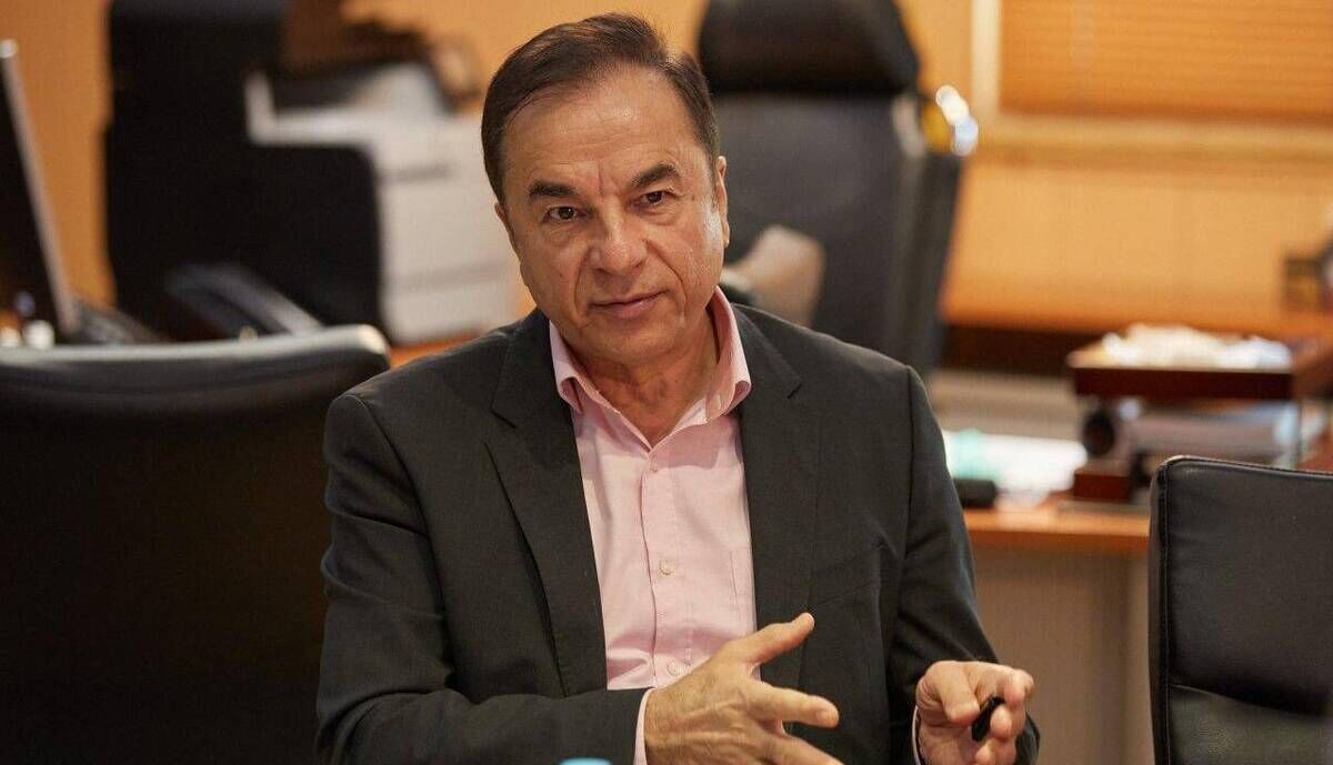 ناپدید شدن غیر منتظره رئیس فدراسیون والیبال در فرودگاه دبی!