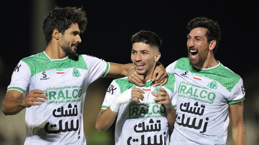 لیموچی برای اولین بار از پیوستن به استقلال یا پرسپولیس گفت: در قراردادم بند فسخ دارم!
