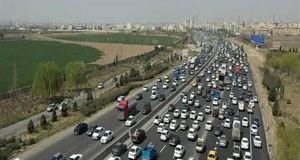 واژگونی اتوبوس در بزرگراه تهران-کرج