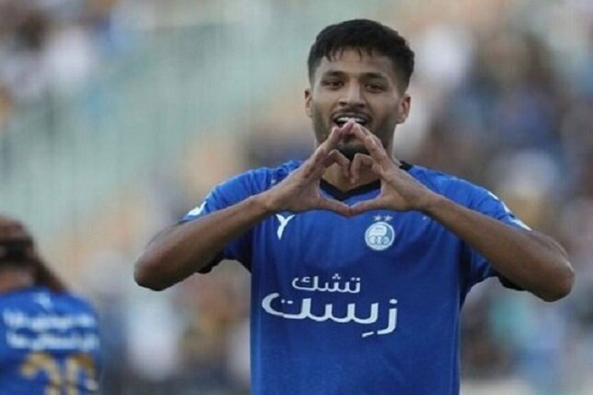 واکنش جالب ستاره استقلال به تبریک یک پرسپولیسی