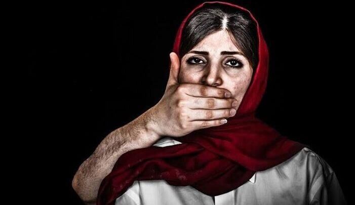 درنبود شوهرم به زور وارد خانه شد/ دهانم را گرفت و...