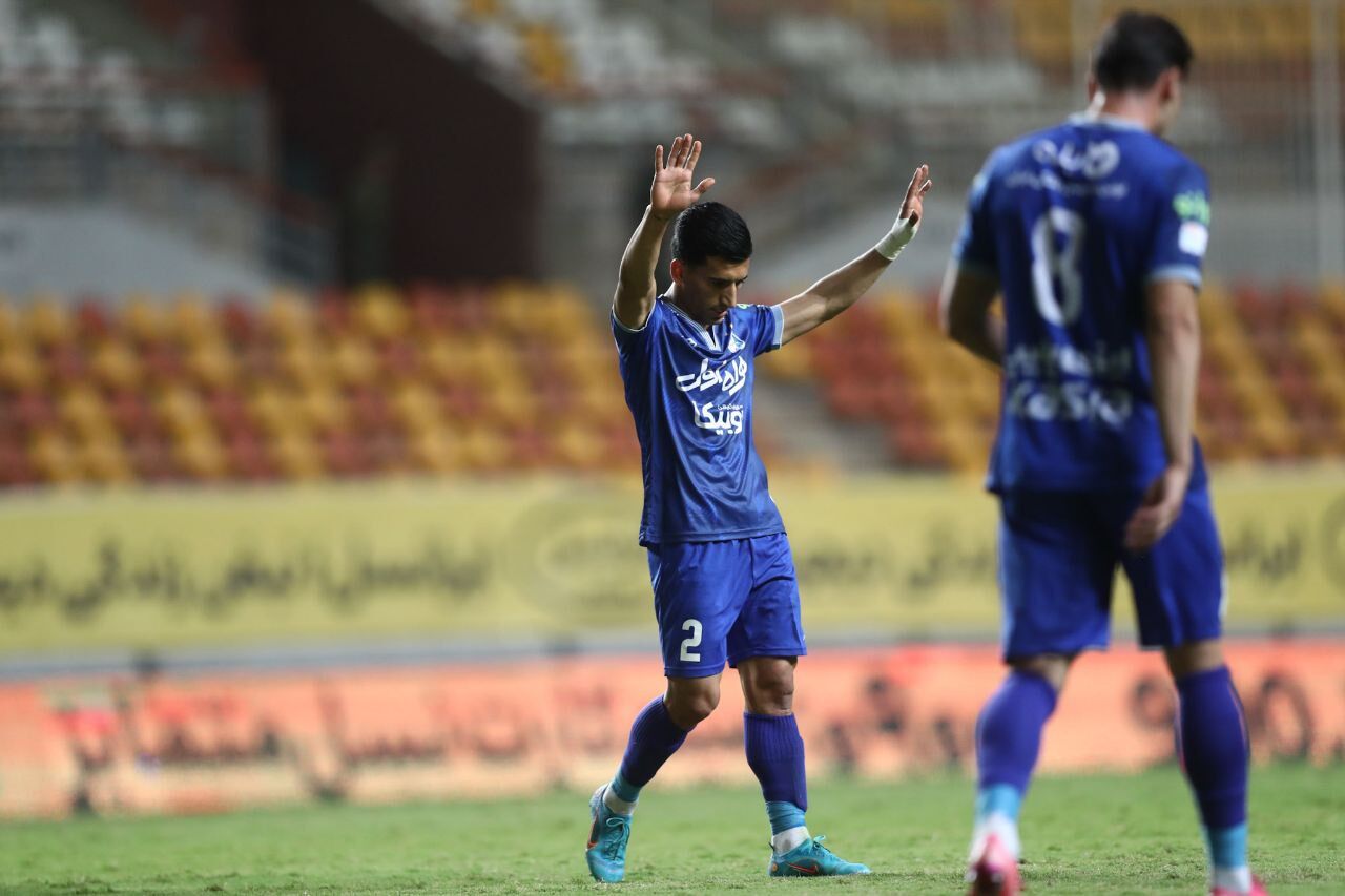یک پرسپولیسی مانع رونمایی از ستاره استقلال شد