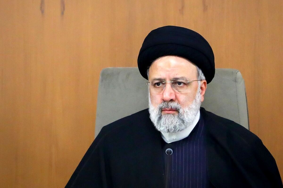 عکس  کمتر دیده شده و جدید از علم‌الهدی بعد از مراسم چهلم شهید رئیسی
