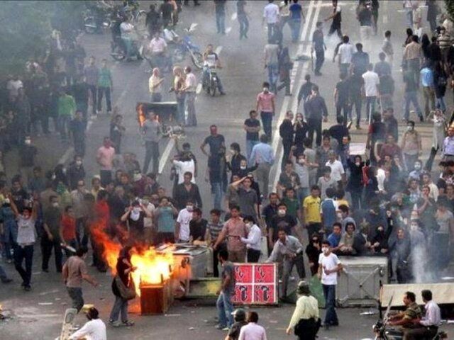 توصیه یک هنرمند تئاتر و تلویزیون به مسؤولان برای «گفت‌وگو»