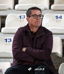 سرمربی بعدی پرسپولیس روی سکوها دیده شد