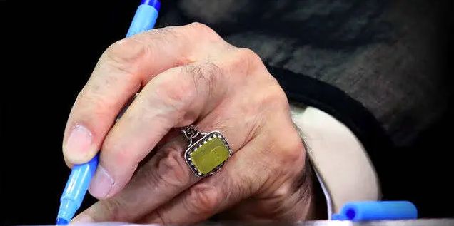 رهبری به عضو مجمع تشخیص مصلحت نظام تسلیت گفتند