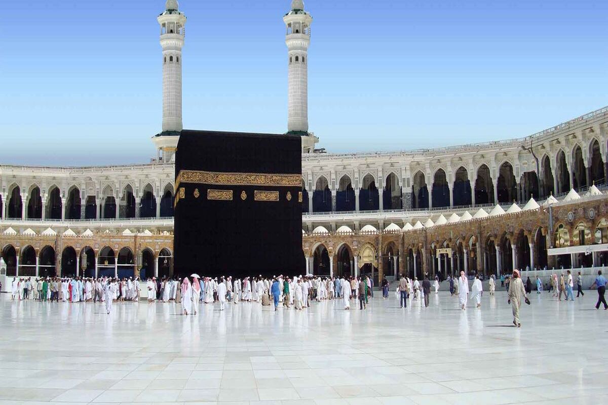 چند توصیه غذایی به زائران سفر حج