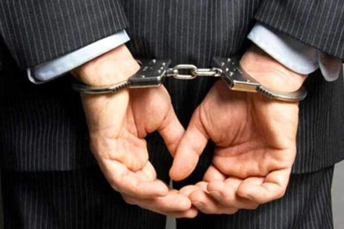 بازداشت رئیس فدراسیون ورزشی در دفترش + جزئیات 