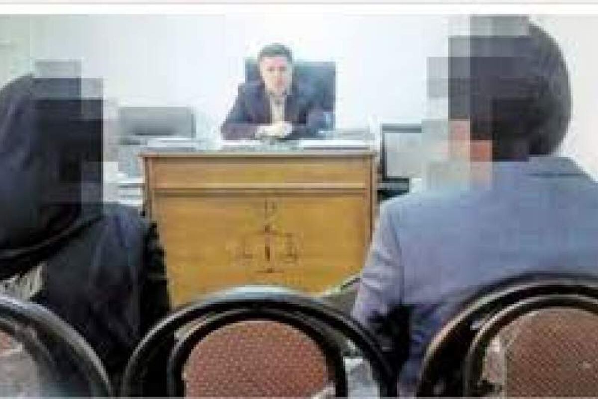 نمی‌دانست در خانه دوربین نصب کردم/ زنم مردان متعددی را به خانه آورد