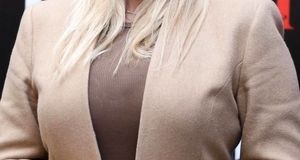 استایل غافلگیرکننده مونا فائزپور/ تصاویر