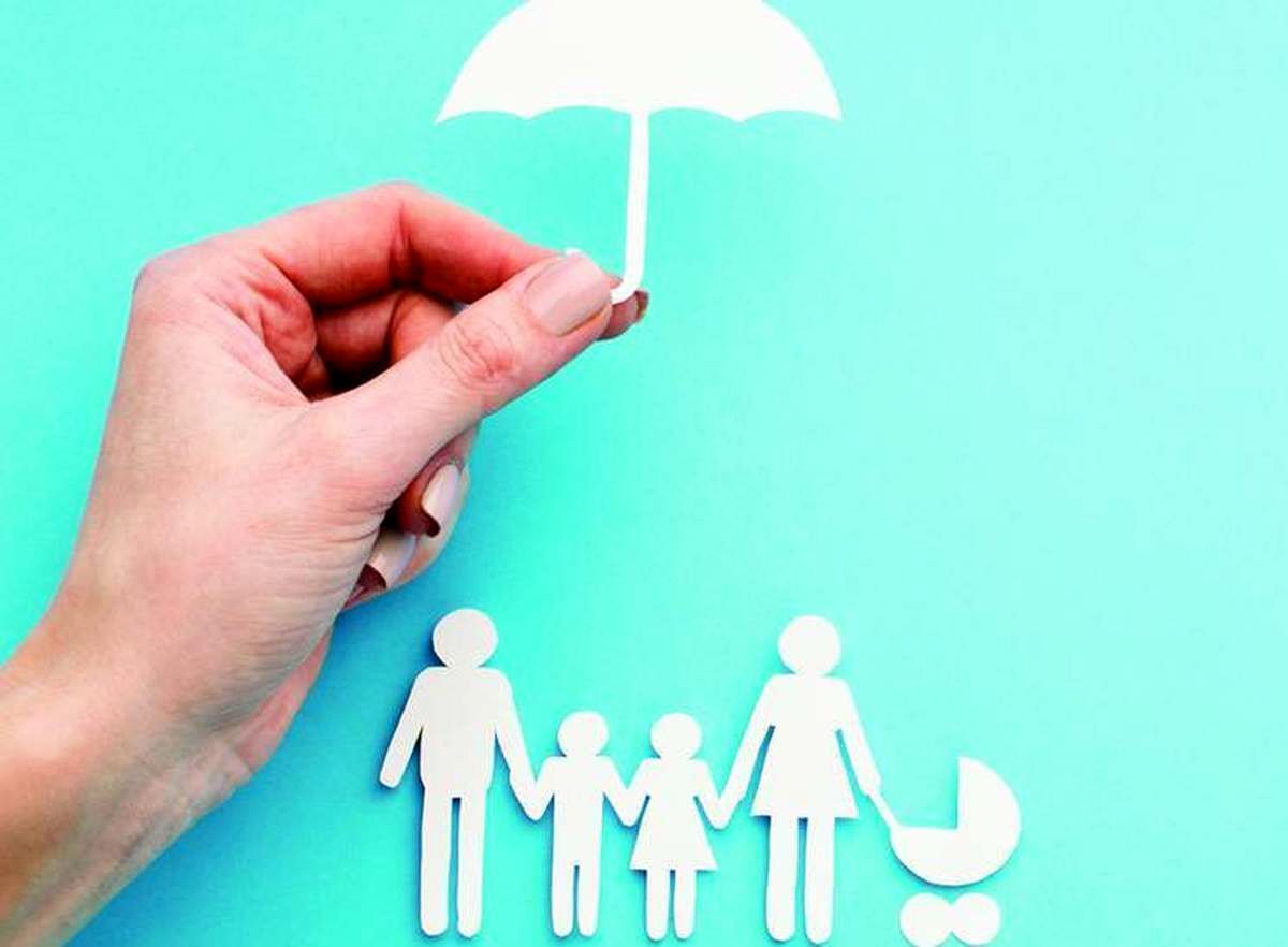 بیمه رایگان برای چه کسانی است؟/ برنامه جدید دولت مشخص شد