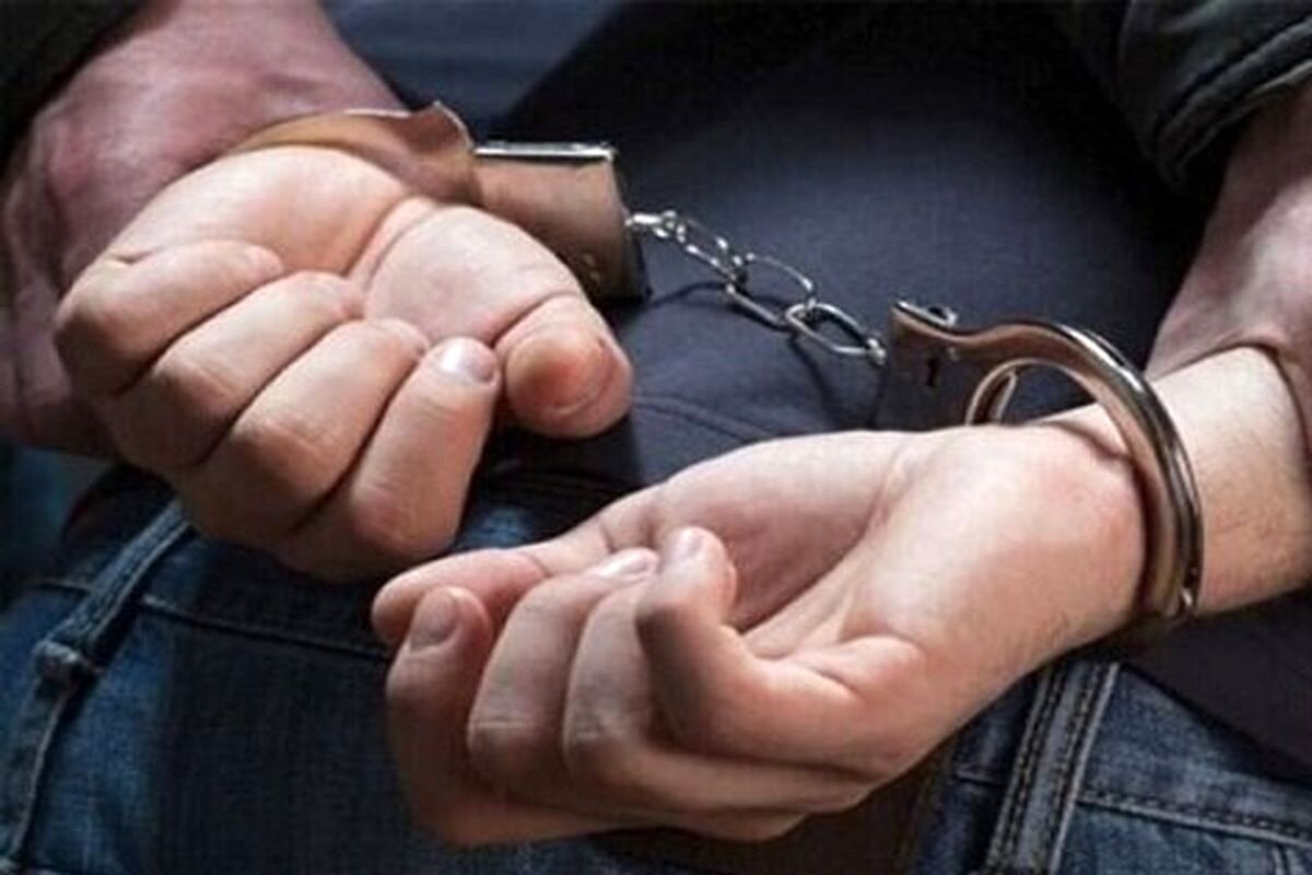 دستگیری سارق مسلح منزل در عملیات پلیس جیرفت