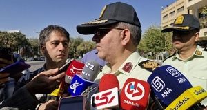 دستگیری ۷۰ کیف‌قاپ و زورگیر در پایتخت و کشف ۳۵۰ موبایل سرقتی