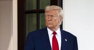 تصویر شوکه کننده و زشتی که ترامپ از اوباما و زنش منتشر کرد!