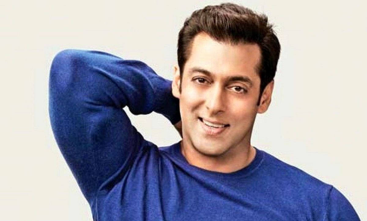 سلمان خان با محافظ مسلح در معابر عمومی هند