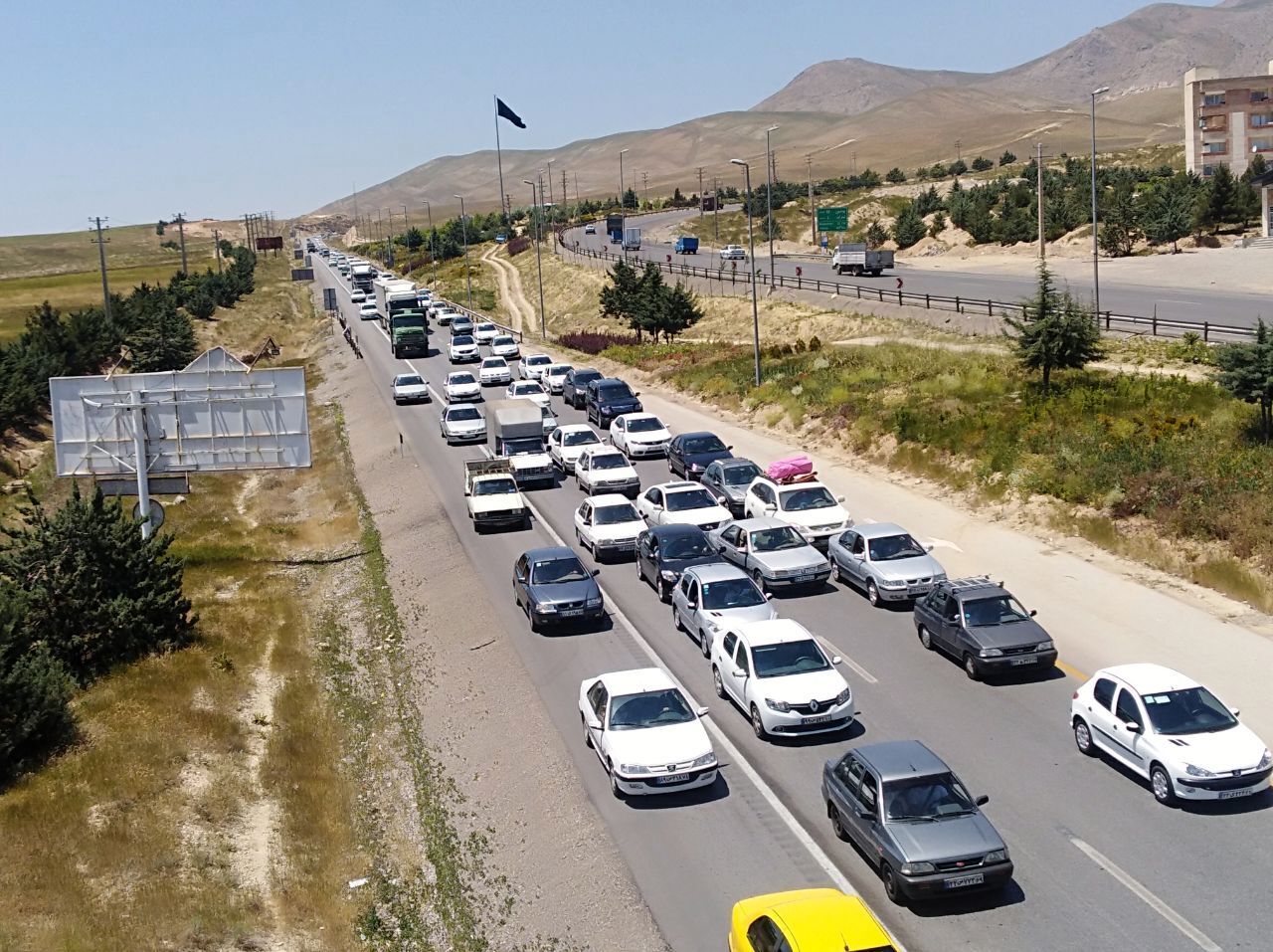 ترافیک سنگین در آزادراه کرج- تهران