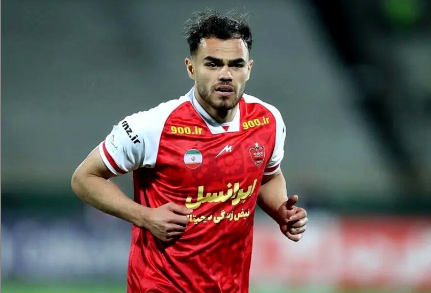 کارتال با جذب این بازیکن تکلیف اورونوف را در پرسپولیس مشخص کرد!