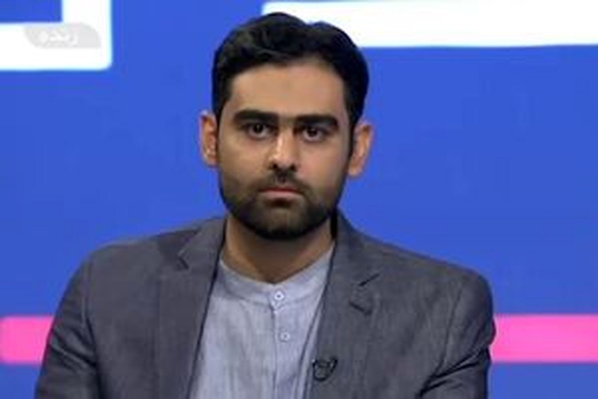 ثبت نام مجری جنجالی شبکه افق در انتخابات/ آقای  پرکار از تدریس در دانشگاه شریف تا کاندیداتوری
