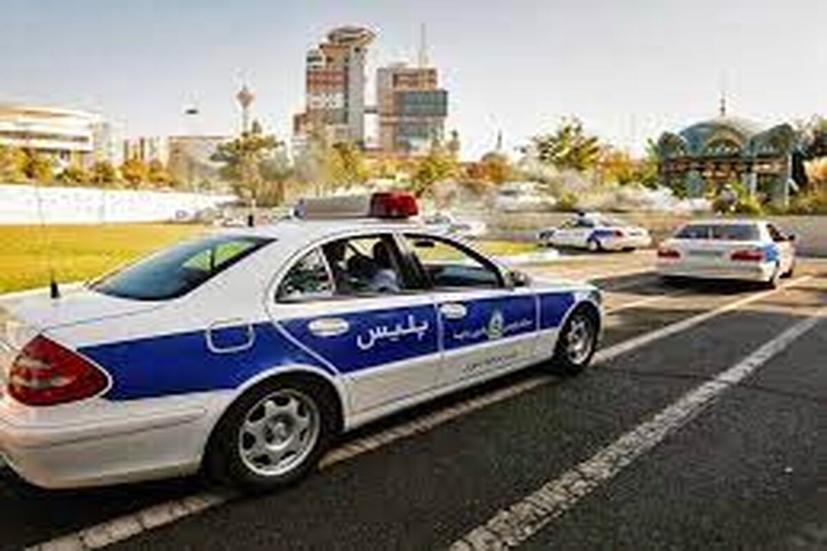 آتش زدن ماشین پلیس در شهرستان سرباز + فیلم و جزییات