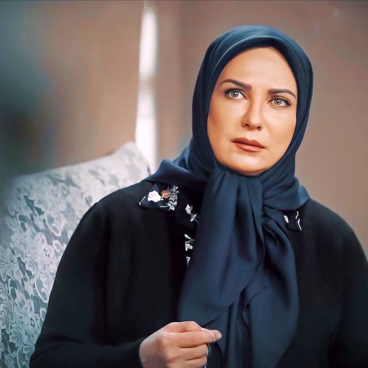 اظهارات متفاوت ریحانه پارسا درباره بازیگر زن مطرح در ایران!