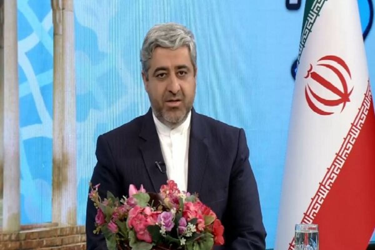 یک برکناری دیگر در آموزش  و پرورش/ مدیر جنجالی رفتنی شد