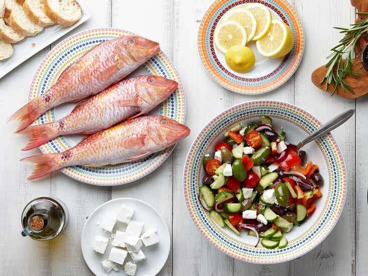 رژیم غذایی مناسب برای ام‌اس: از ویتامین دی تا ماهی و غلات