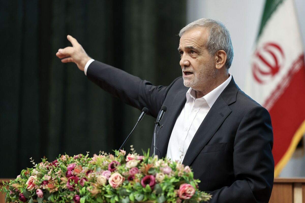 ماجرای عذرخواهی پزشکیان از مردم
