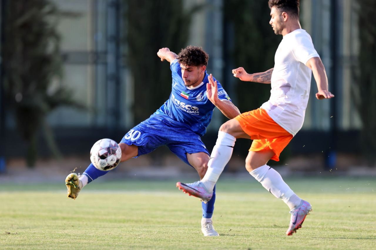 تساوی استقلال در روز دبل محمدی