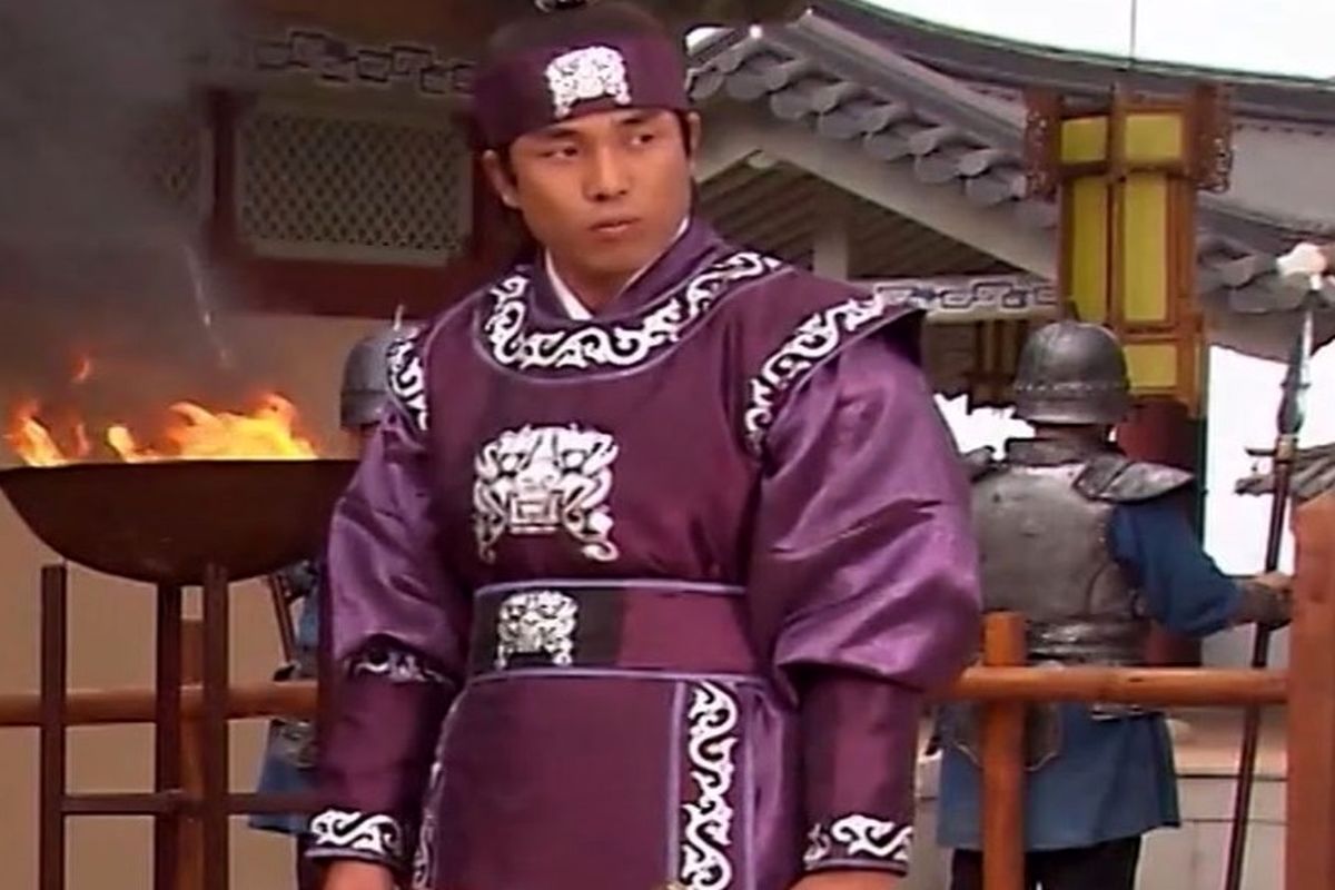 تغییر چهره محافظ منفورِ «تسو» در ۵۱ سالگی/ عکس