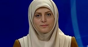 چهره جدید «سودابه حسنی دخت» گوینده شبکه خبر بعد 10 سال در 54 سالگی
