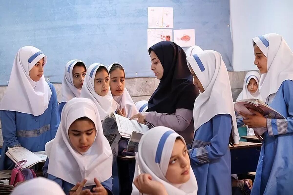 خبر فوری و مهم درباره معلمان حق‌التدریس