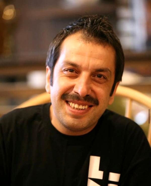 تبریک عباس جمشیدی‌فر به آنا د آرماس!/ فیلم