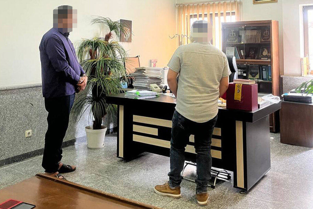 درگیری وحشیانه در صف نان بربری / گوش پسر جوان کنده شد