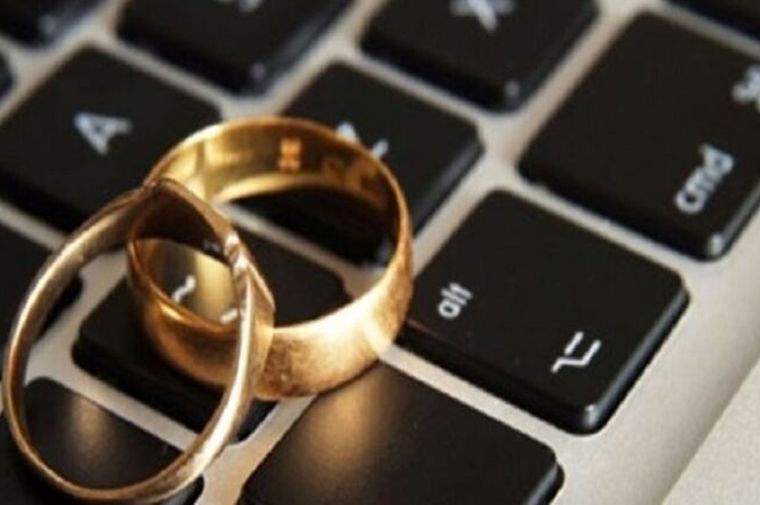 داماد ۱۸ ساله: بعد از عقد فهمیدم عروس ۸ سال از من بزرگتر و مطلقه است!