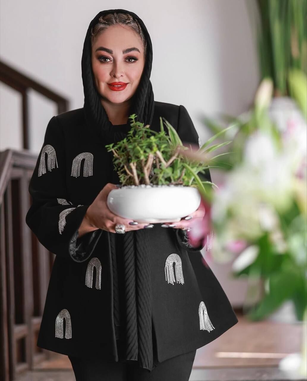 الهام حمیدی با چادر عربی/ عکس