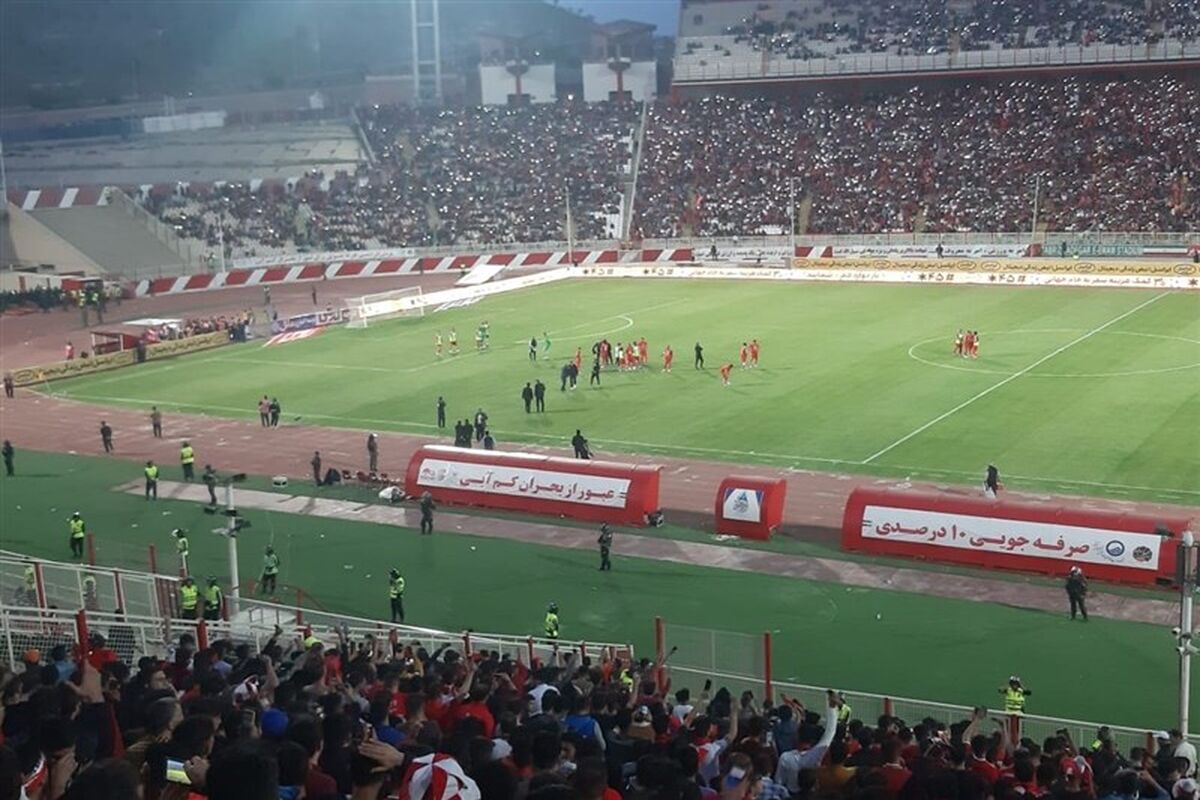جنگ تراکتور و پرسپولیس بالا گرفت