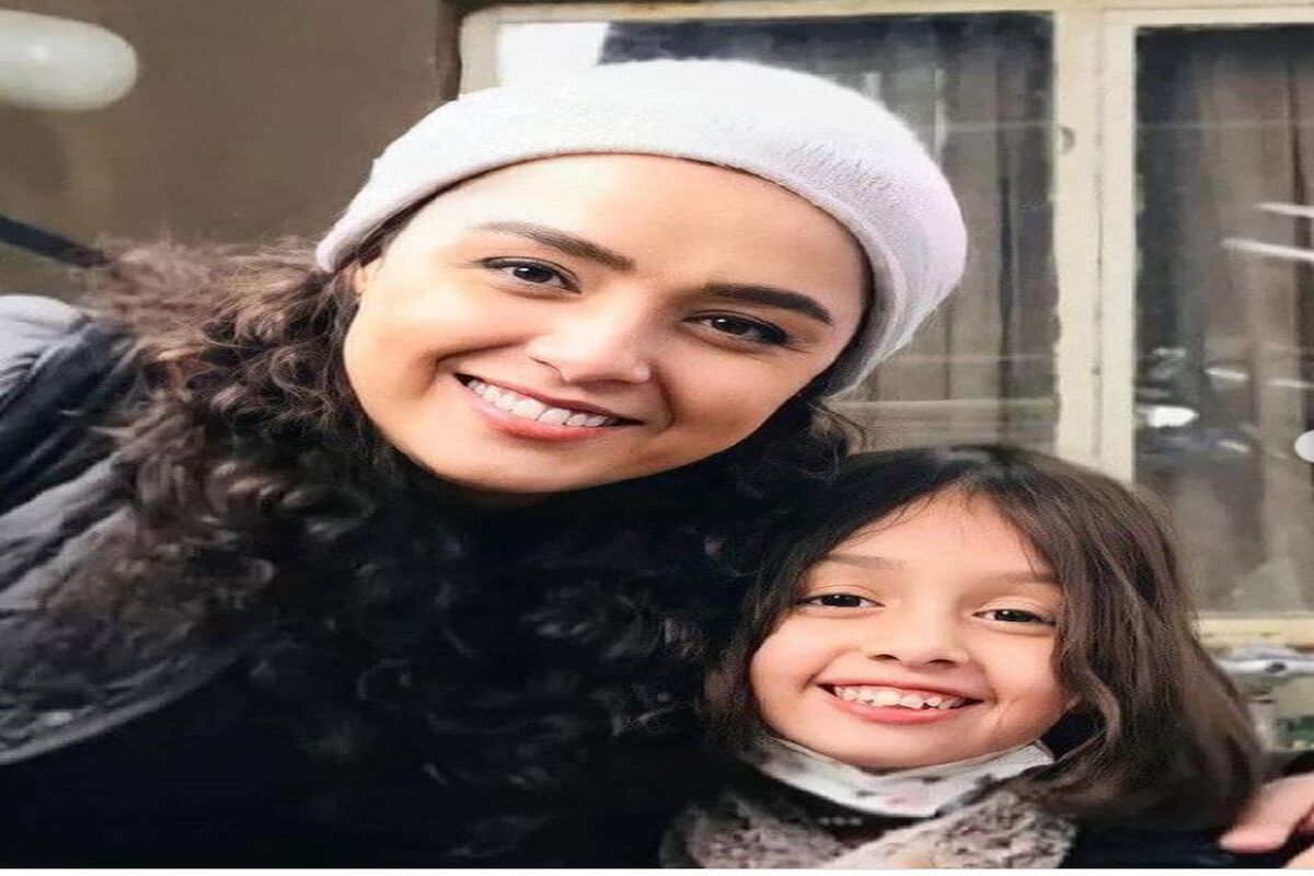  ترانه علیدوستی به همراه همسر و دخترش حنا/ عکس