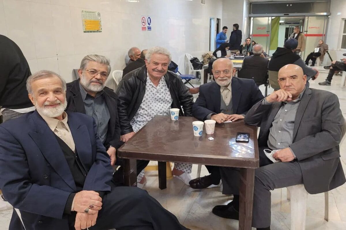عکس یادگاری از چند پیشکسوت پرطرفدار