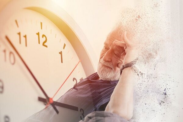 علائم آلزایمر 10 سال قبل از مبتلا شدن!
