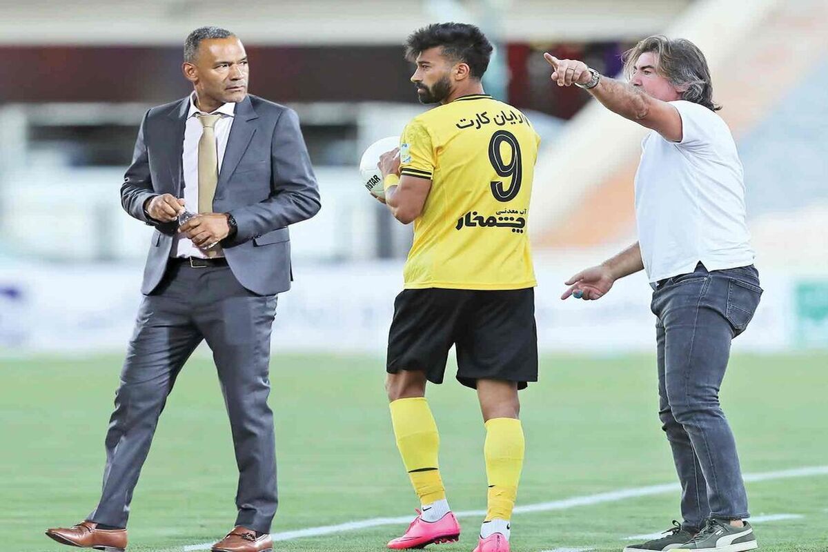 مقصر اصلی قهرمان نشدن رقیب پرسپولیس!