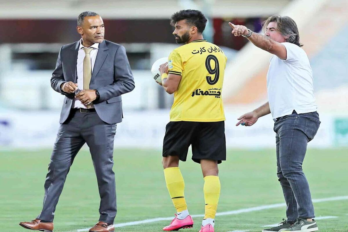 مقصر اصلی قهرمان نشدن رقیب پرسپولیس!