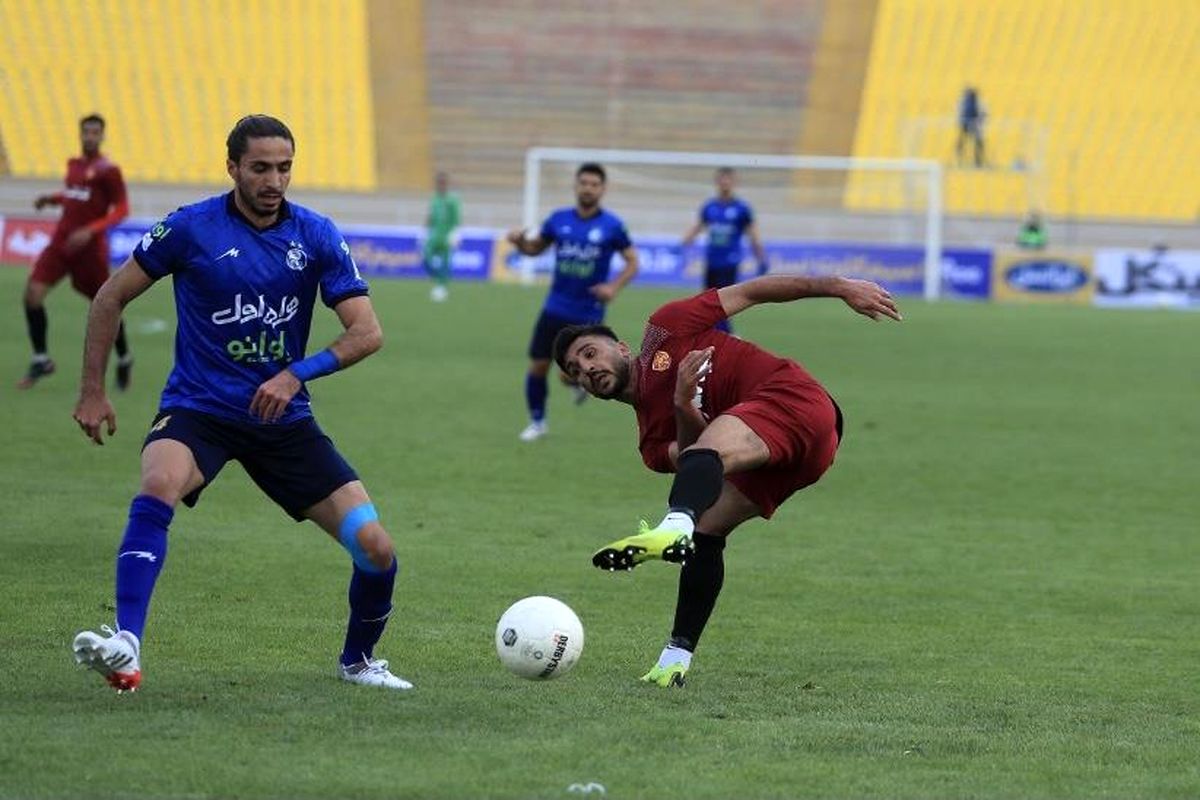 توییت جالب سیاوش یزدانی به مهدی مهدی پور :نگذاشتم کارت بگیری!