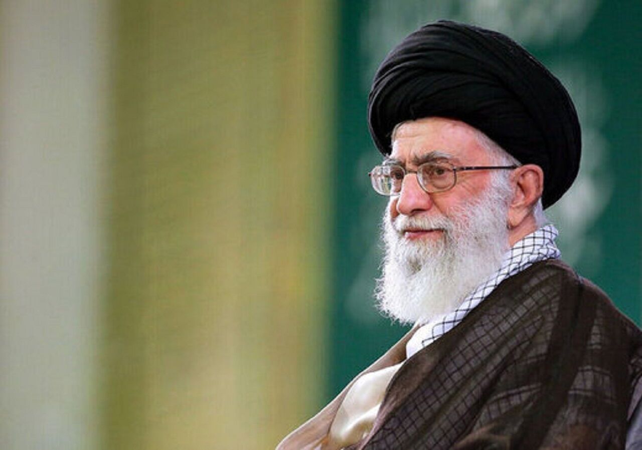رهبر انقلاب با عفو و تخفیف مجازات تعدادی از محکومان موافقت کردند
