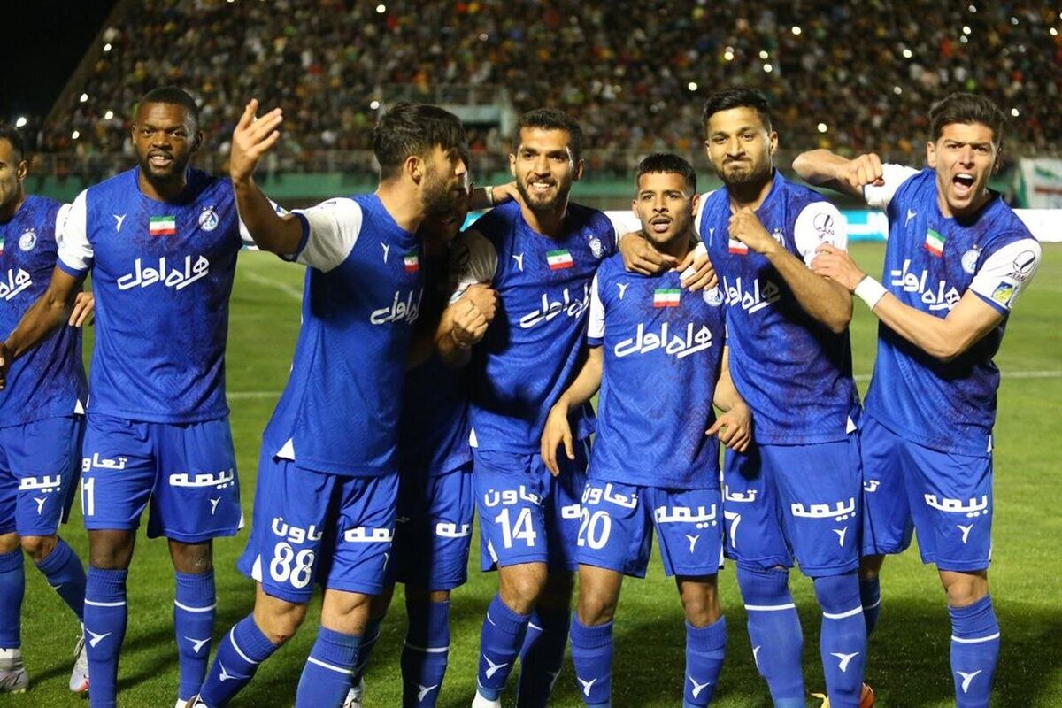 اسطوره استقلال سنگ تمام خاصی برای شاه ماهی آبی ها گذاشت