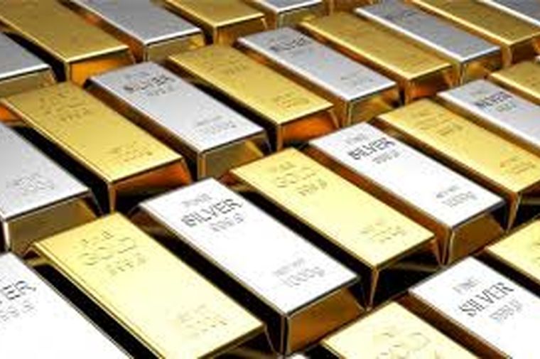 قیمت نقره بالا رفت