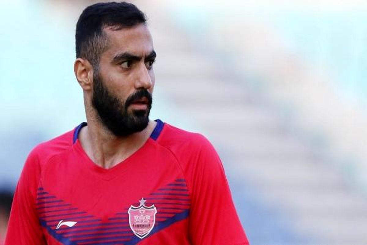 گزینه مورد علاقه مربی اسبق پرسپولیس، کفش‌هایش را آویخت +عکس