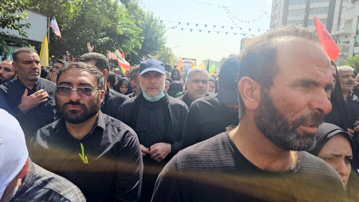 قالیباف: مردم پرچم عزت ایران را بر دوش کشیدند