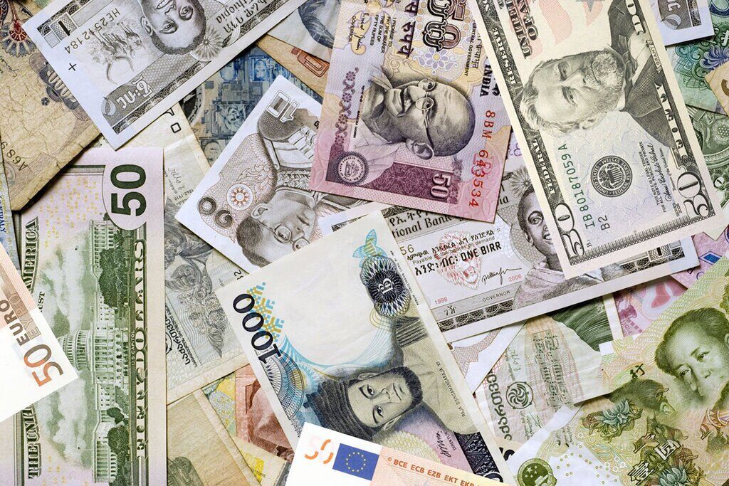 نرخ دلار،یورو و سایر ارزها امروز شنبه ۴ بهمن ۱۴۰۴+جدول